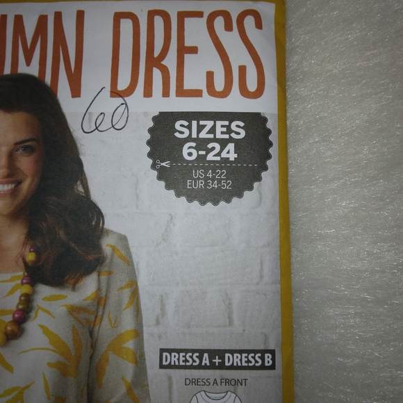 Simply Sewing, The Autumn Dress, size 4-22 - Picture 2 of 4